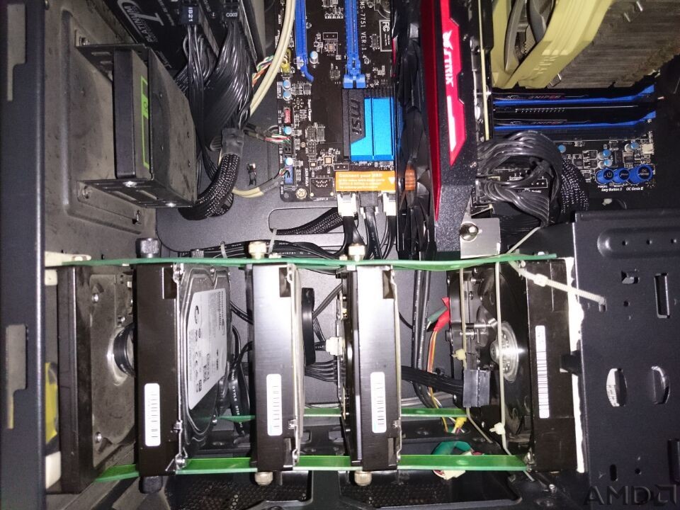 为了避免说我黑华硕，我这里华硕上下华硕的上机图