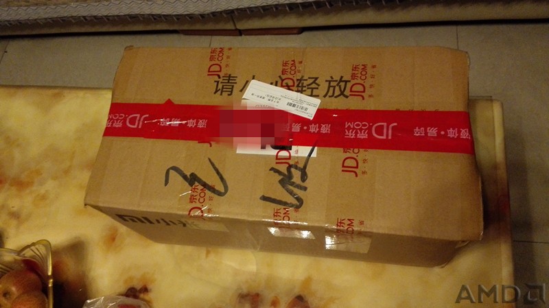 大纸箱，包装比塑料袋好多了。